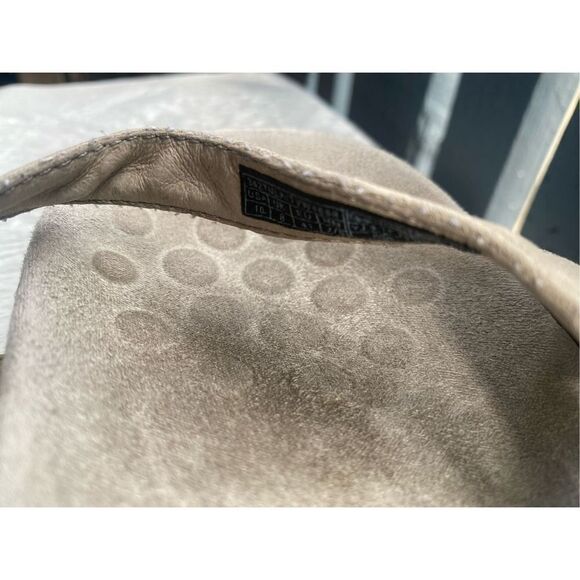 Vionic Women’s Orthaheel TULA Nubuck Embellished T-Strap Sandals Sz 10 - Picture 6 of 10